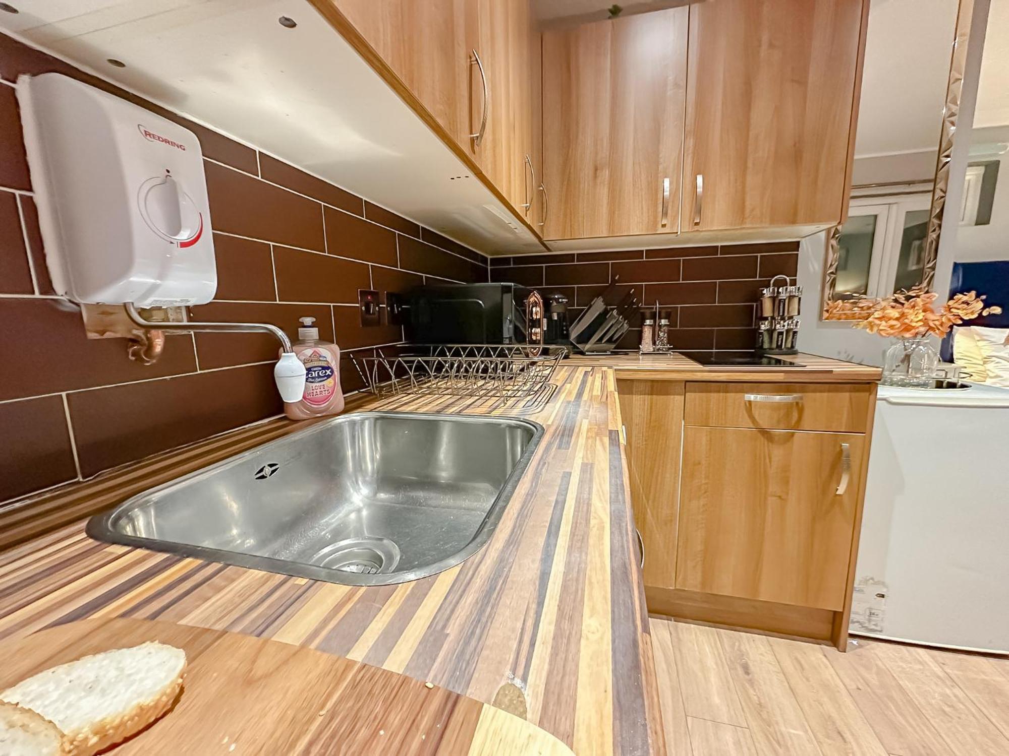 Stunning Studio Garden House - Free Wifi & Parking Hendon Exterior foto